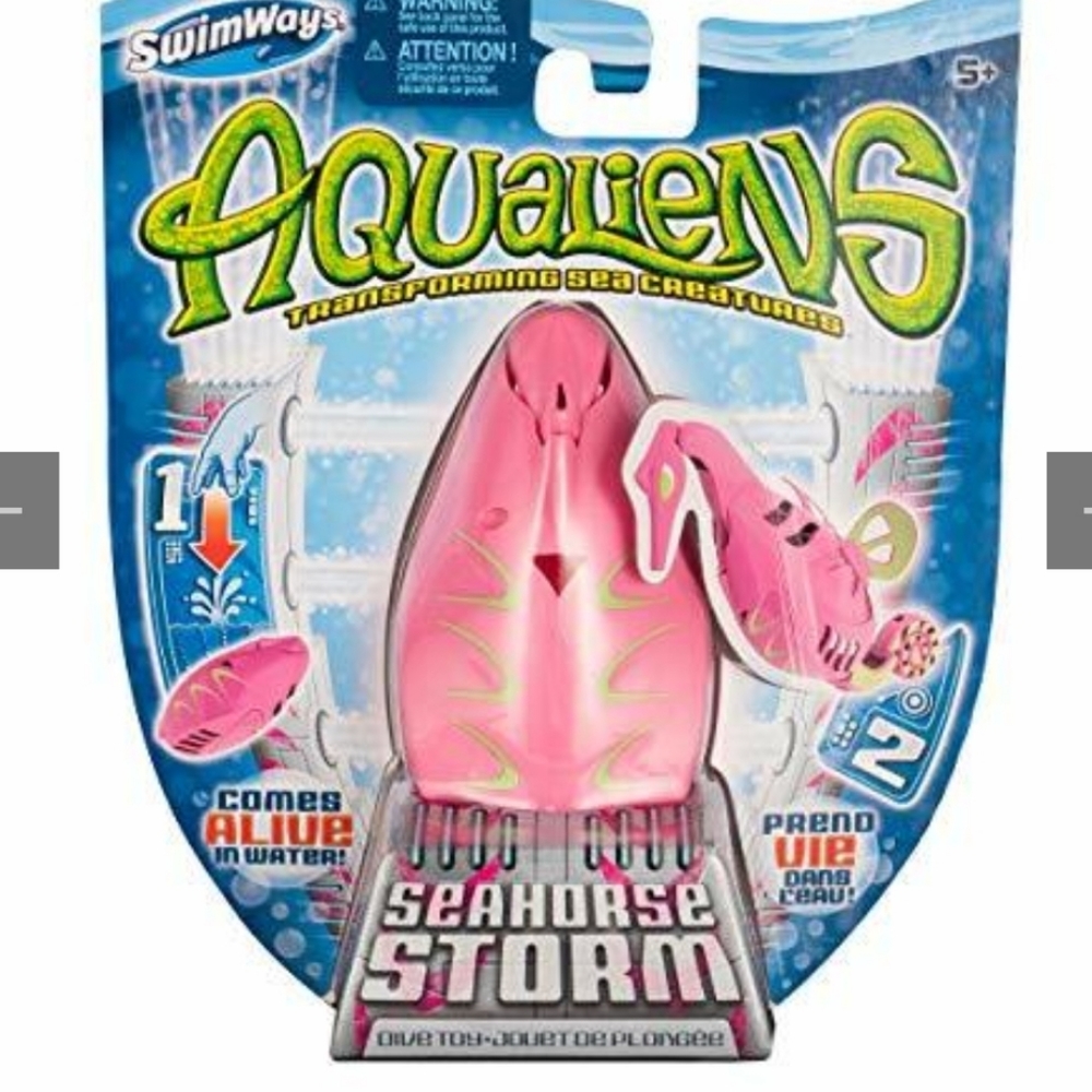 AQUALIENS | transforming seahorse pool water toy